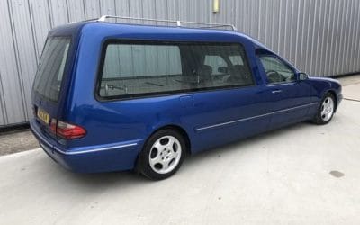 Essential Tips for Finding the Best Limo Hire Service